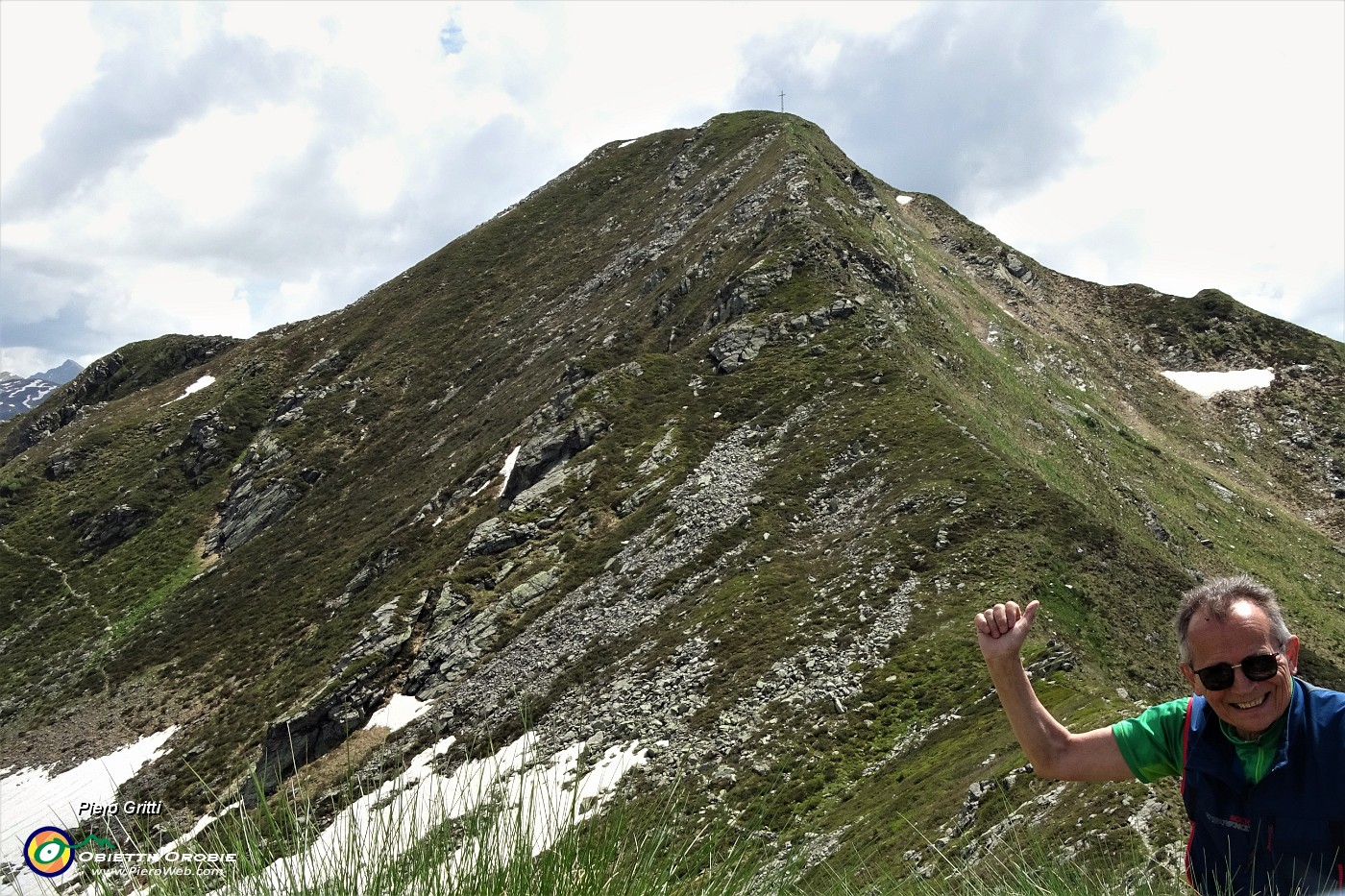 01 Anello del Pizzo delle segade (2173 m).JPG